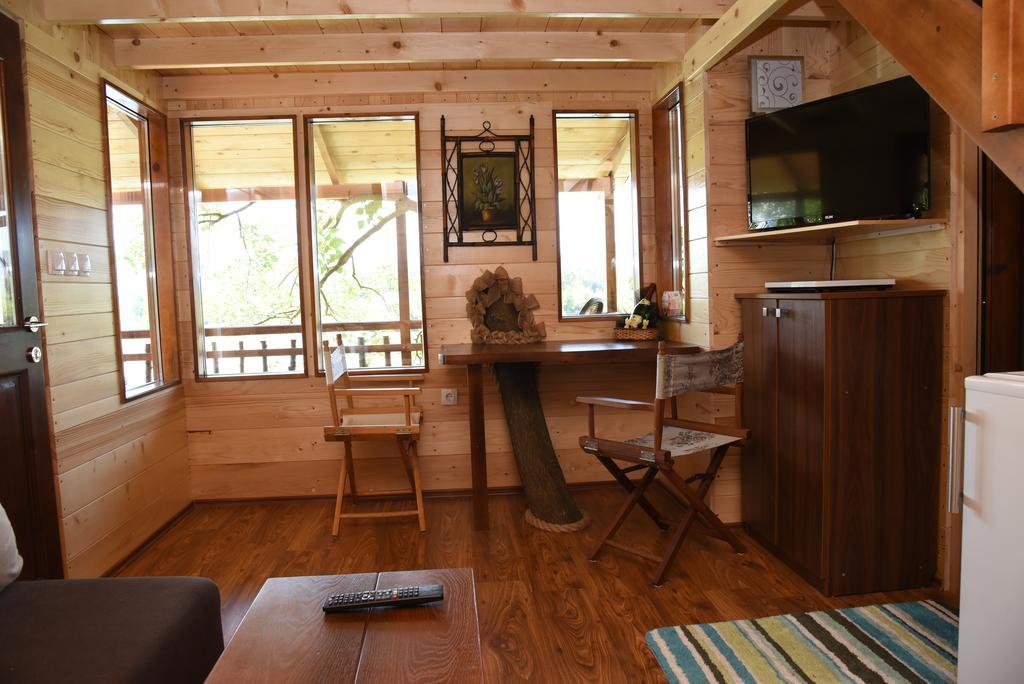Holiday Home Kucica Na Drvetu Banja Koviljača Exteriér fotografie