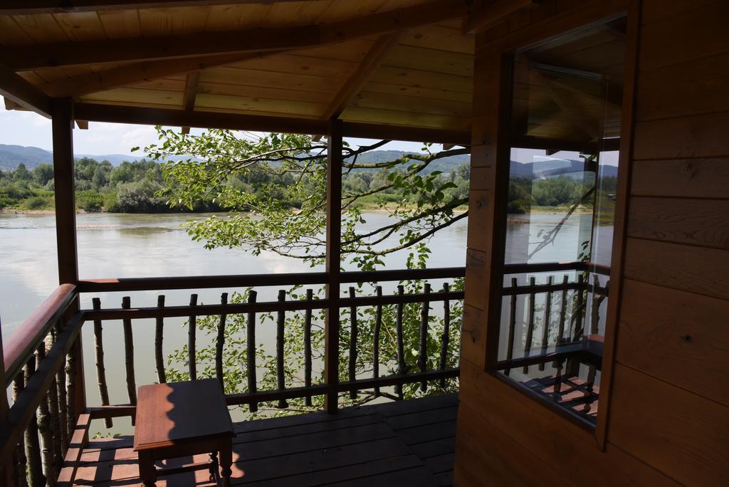 Holiday Home Kucica Na Drvetu Banja Koviljača Exteriér fotografie