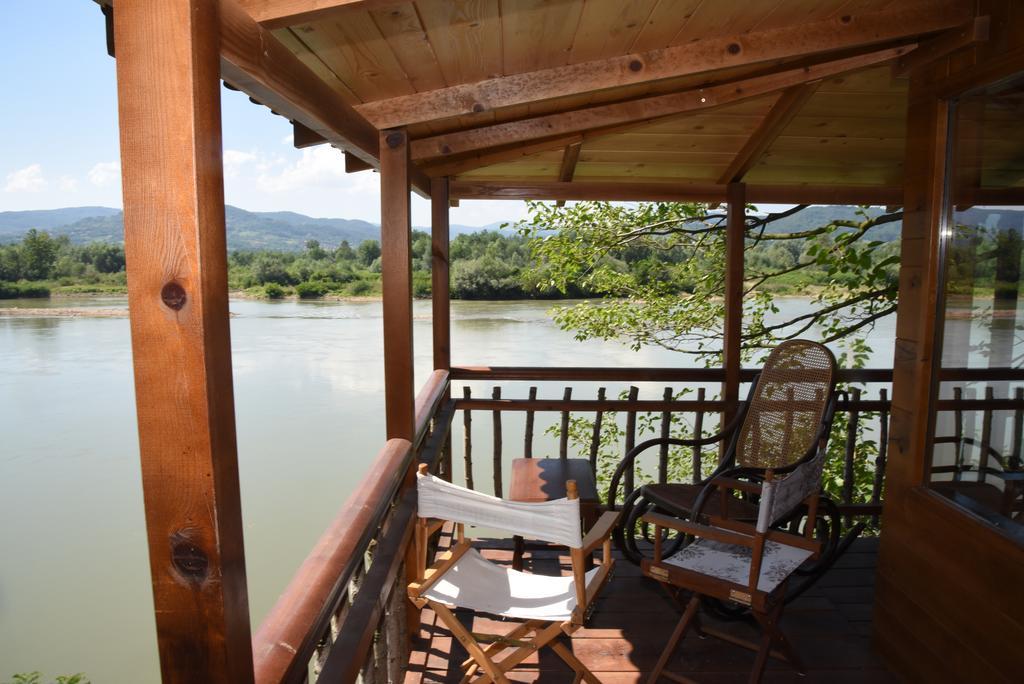 Holiday Home Kucica Na Drvetu Banja Koviljača Exteriér fotografie