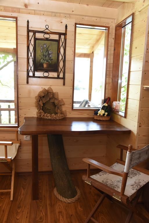 Holiday Home Kucica Na Drvetu Banja Koviljača Exteriér fotografie