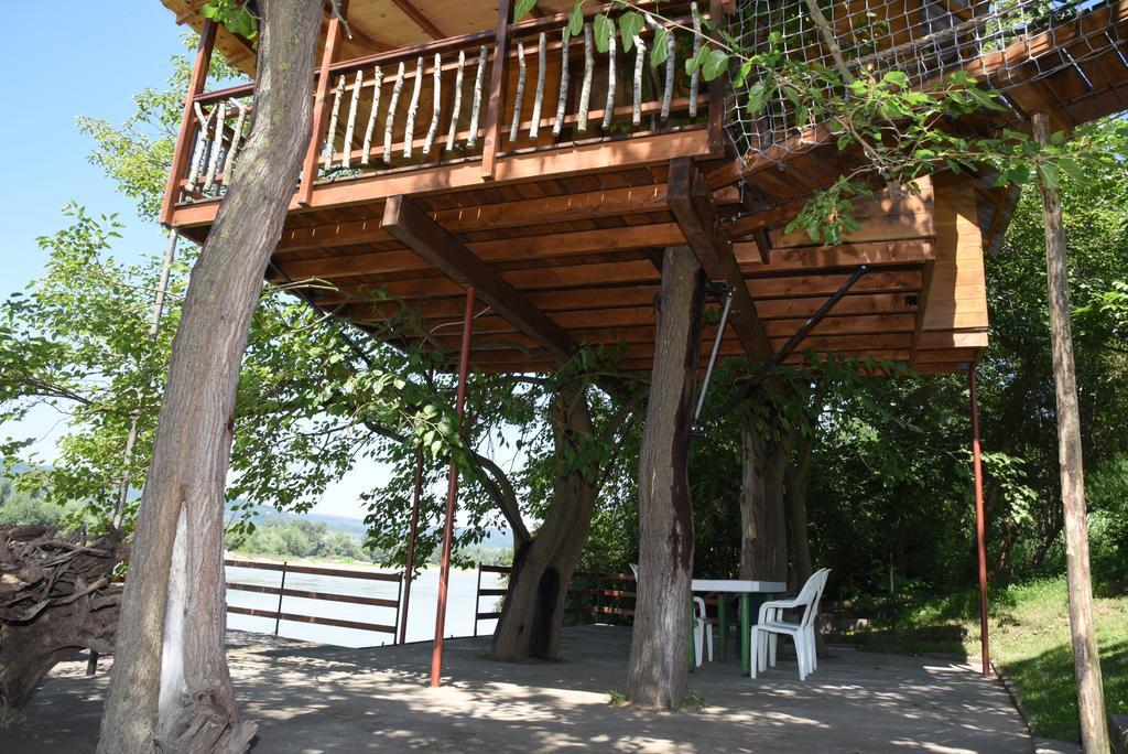 Holiday Home Kucica Na Drvetu Banja Koviljača Exteriér fotografie